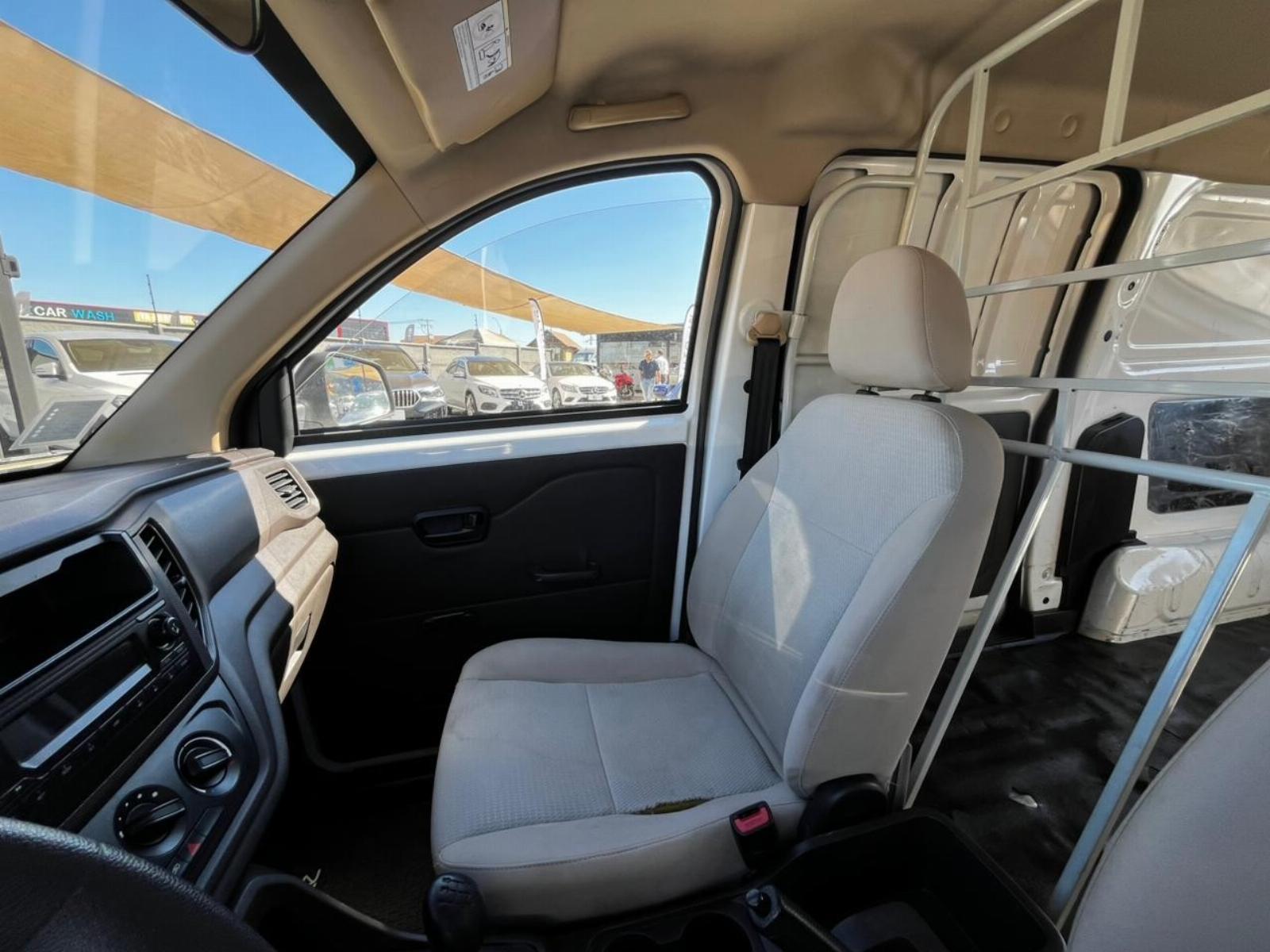 2023 Chevrolet N400 Max miniatura 12