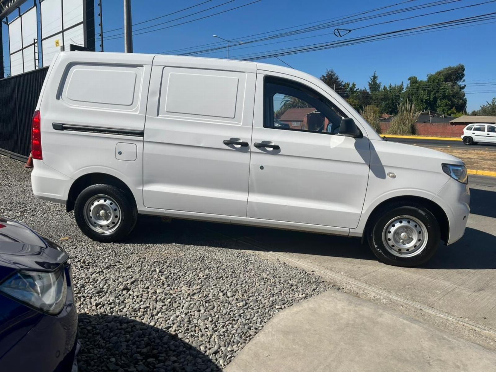 2023 Chevrolet N400 Max miniatura 6