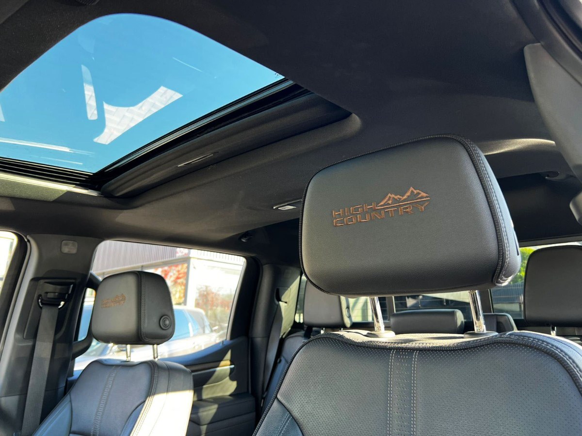 2023 Chevrolet Silverado miniatura 13