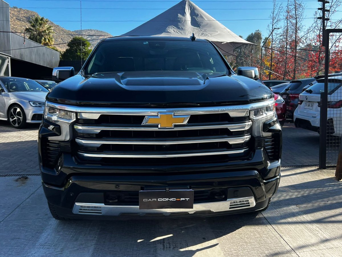 2023 Chevrolet Silverado miniatura 2