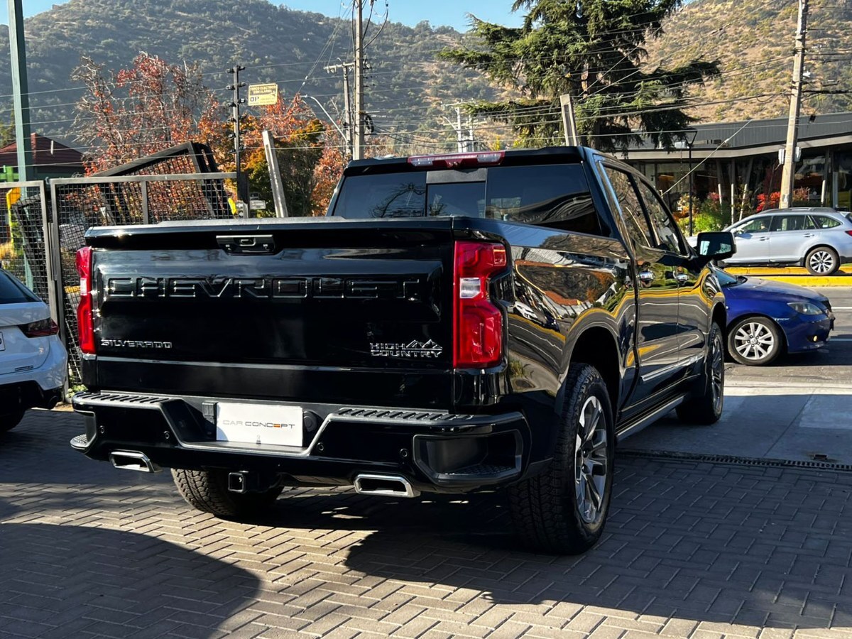 2023 Chevrolet Silverado miniatura 4