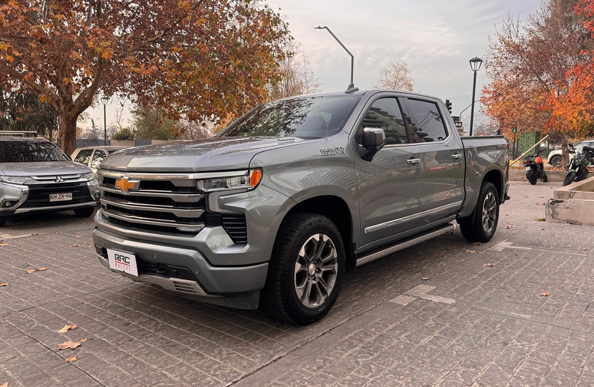 2024 Chevrolet Silverado miniatura 3