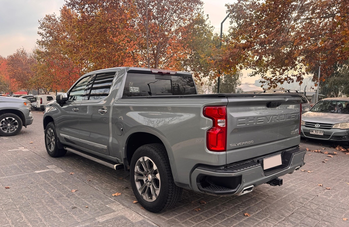 2024 Chevrolet Silverado miniatura 5