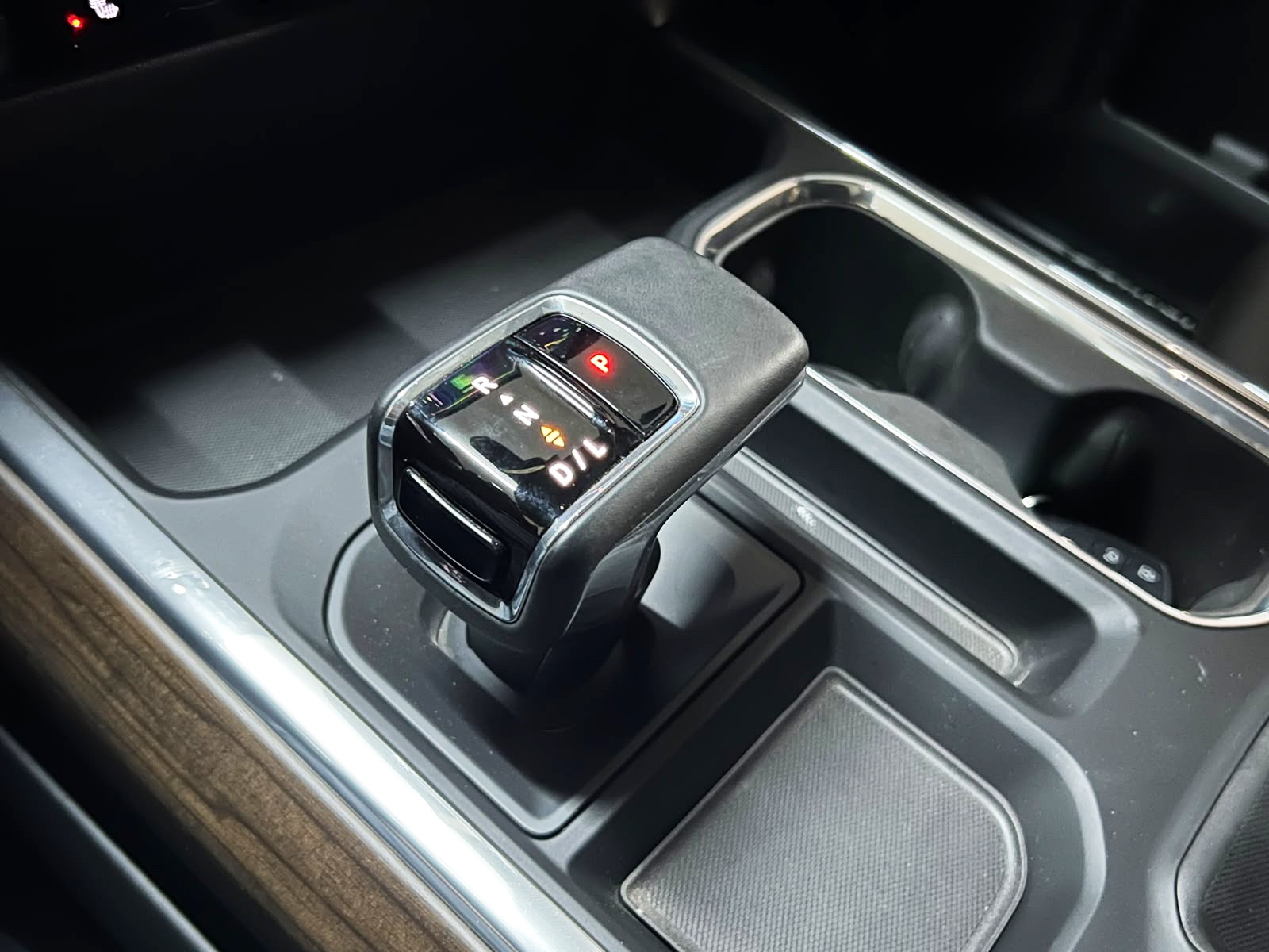 2025 Chevrolet Silverado miniatura 21