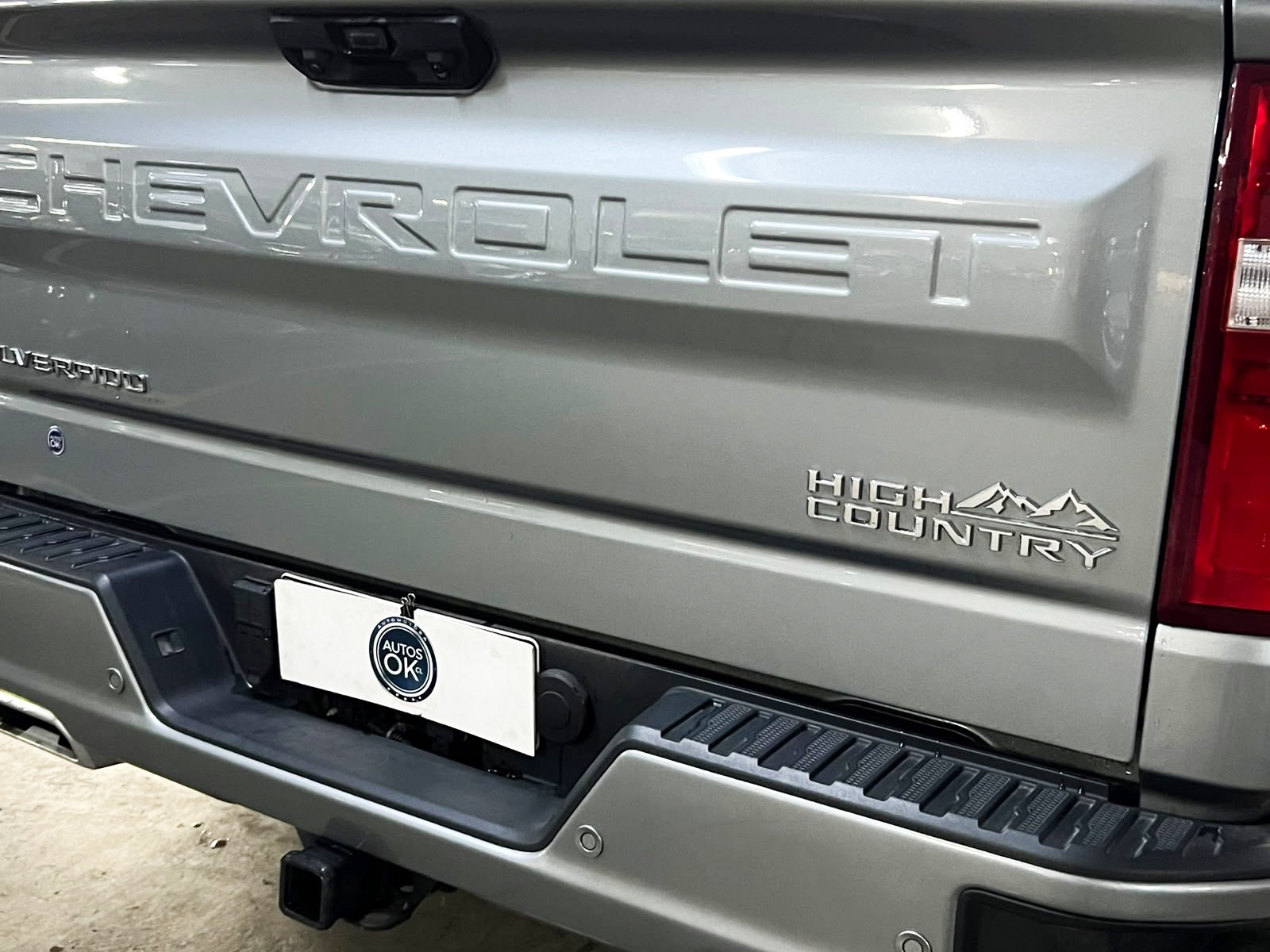 2025 Chevrolet Silverado miniatura 7