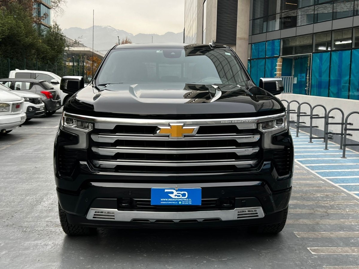 2023 Chevrolet Silverado High Country miniatura 2