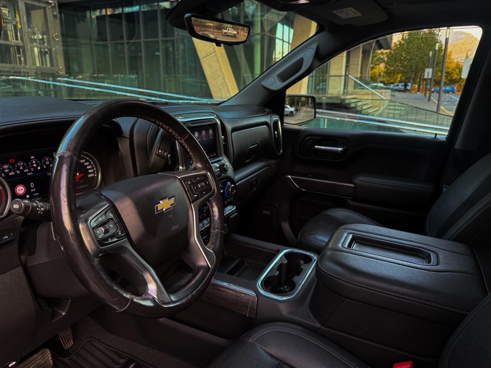 2022 Chevrolet Silverado LTZ miniatura 10