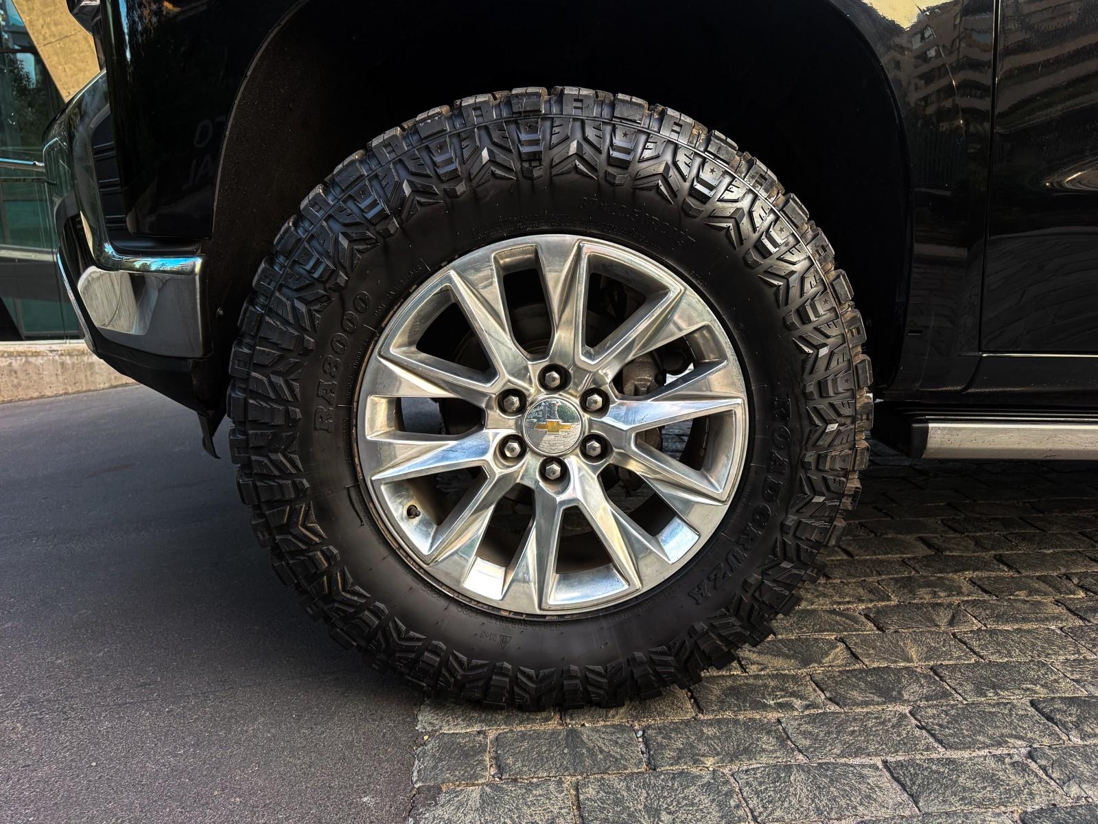 2022 Chevrolet Silverado LTZ miniatura 7