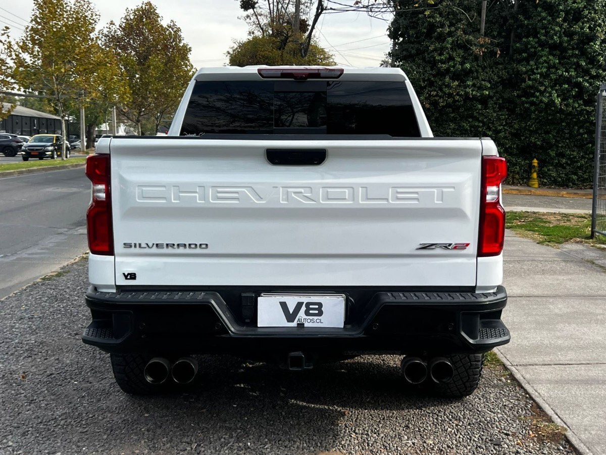 2025 Chevrolet Silverado ZR2 miniatura 5