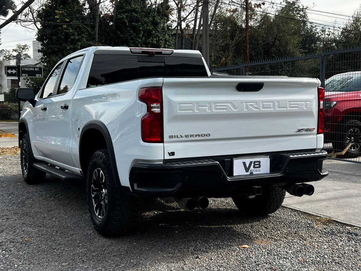 2025 Chevrolet Silverado ZR2 miniatura 6