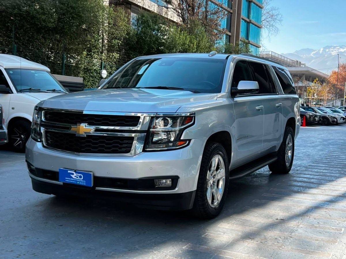 2017 Chevrolet Suburban LT
