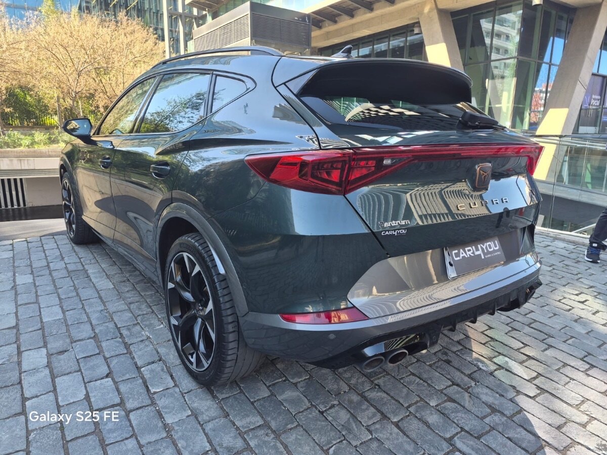 2023 Cupra Formentor miniatura 4