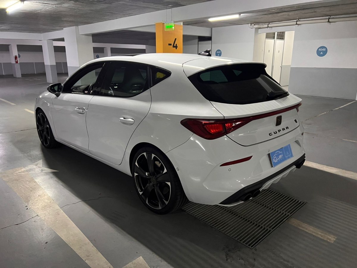 2024 Cupra Leon miniatura 4
