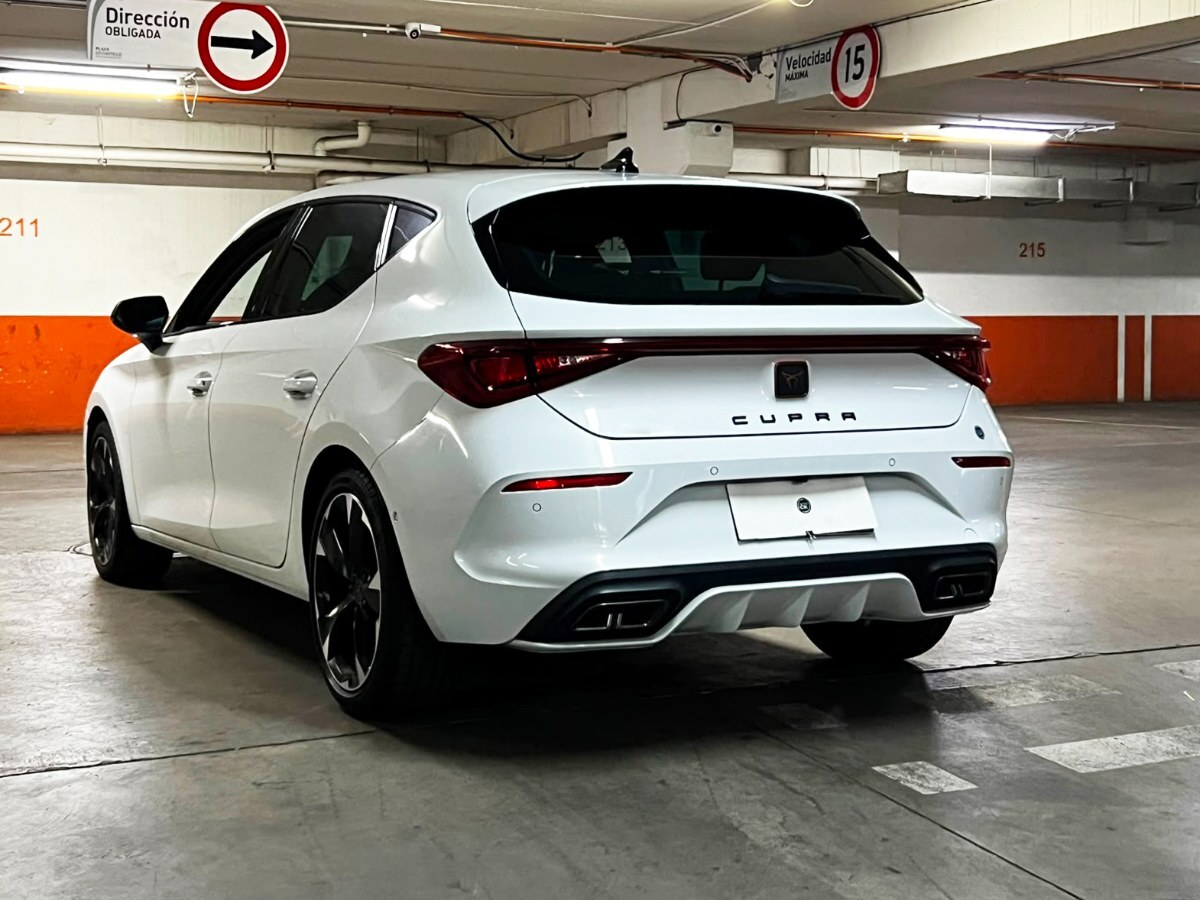 2024 Cupra Leon miniatura 4