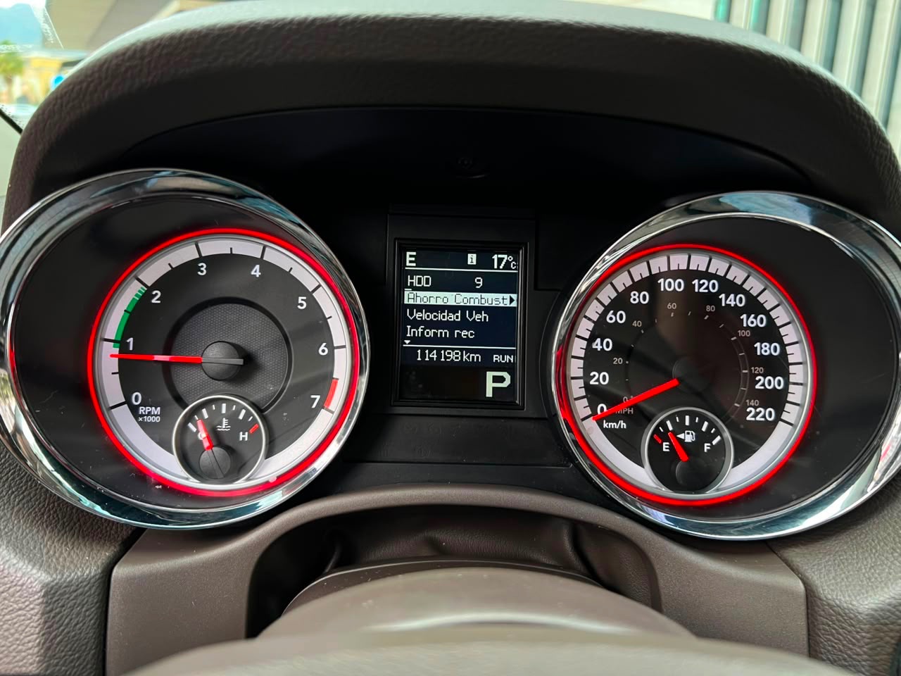 2012 Dodge Durango miniatura 12