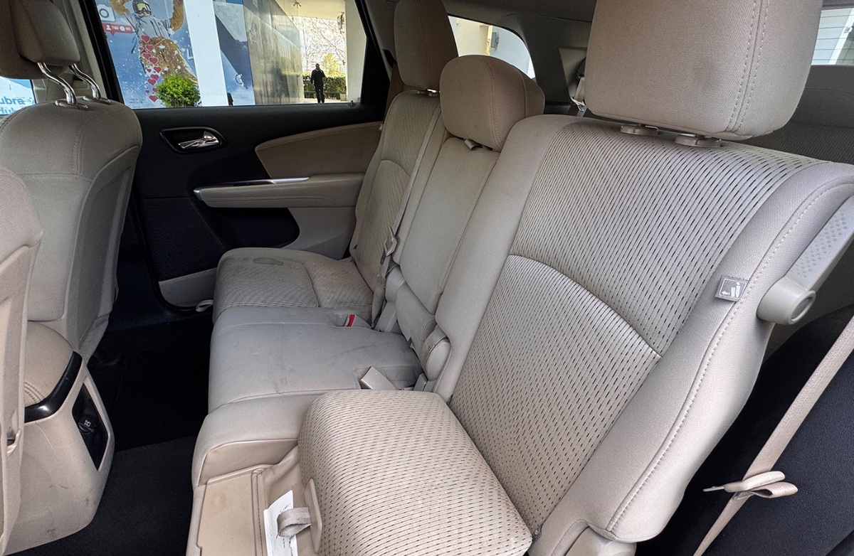 2012 Dodge Journey miniatura 12