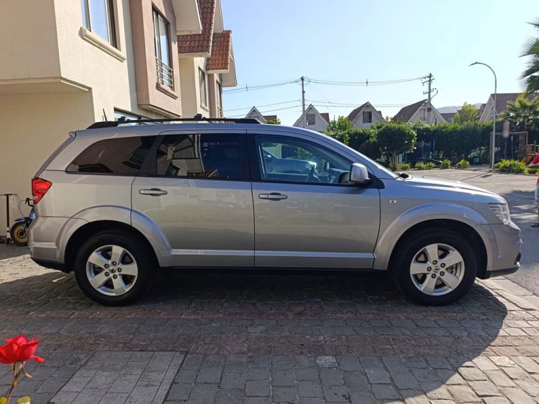 2019 Dodge Journey miniatura 10