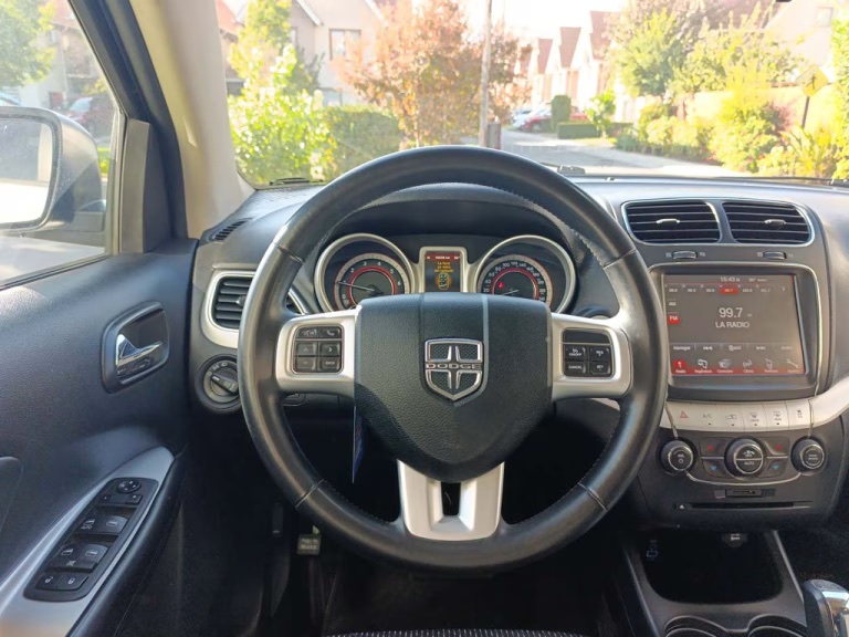 2019 Dodge Journey miniatura 13