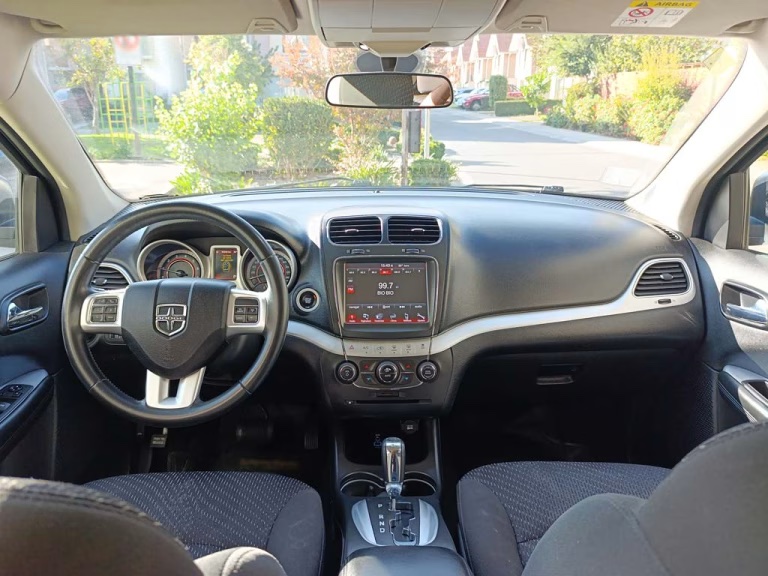 2019 Dodge Journey miniatura 8