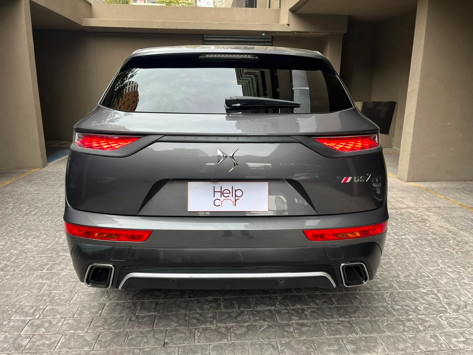 2022 DS 7 Crossback miniatura 4