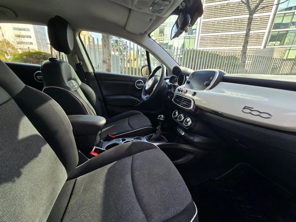 2019 Fiat 500X miniatura 11