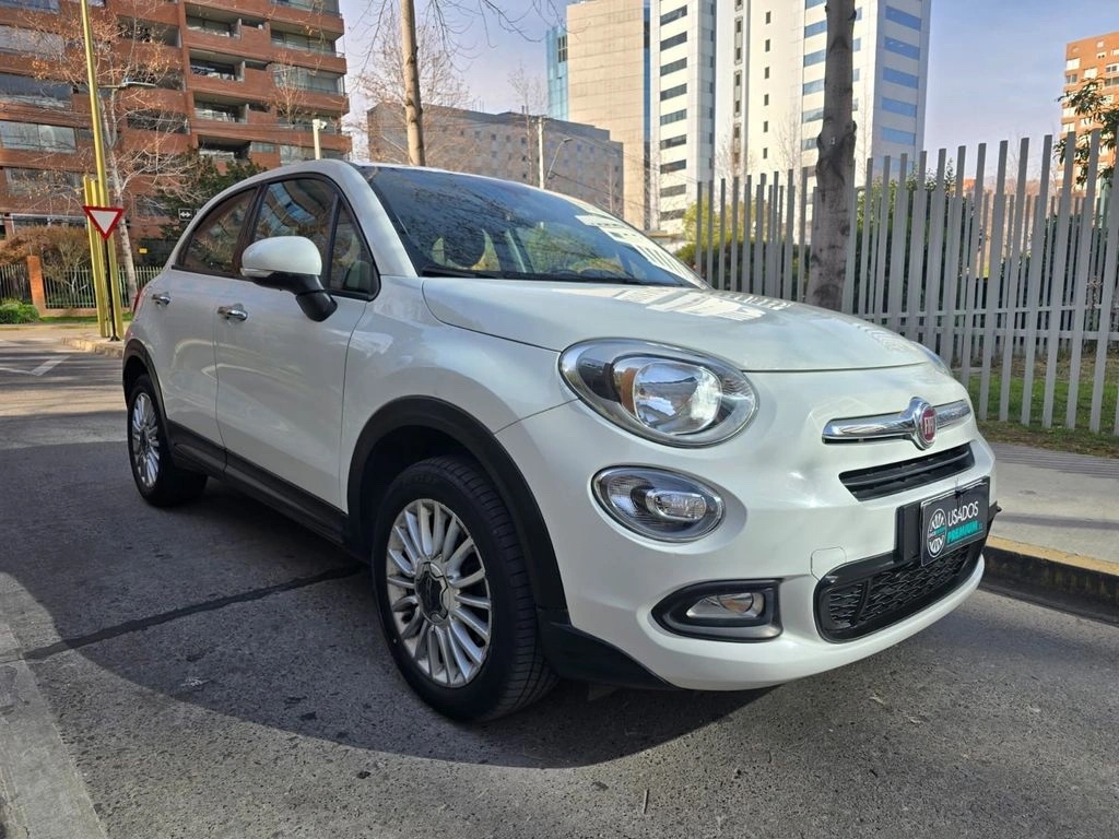 2019 Fiat 500X miniatura 2