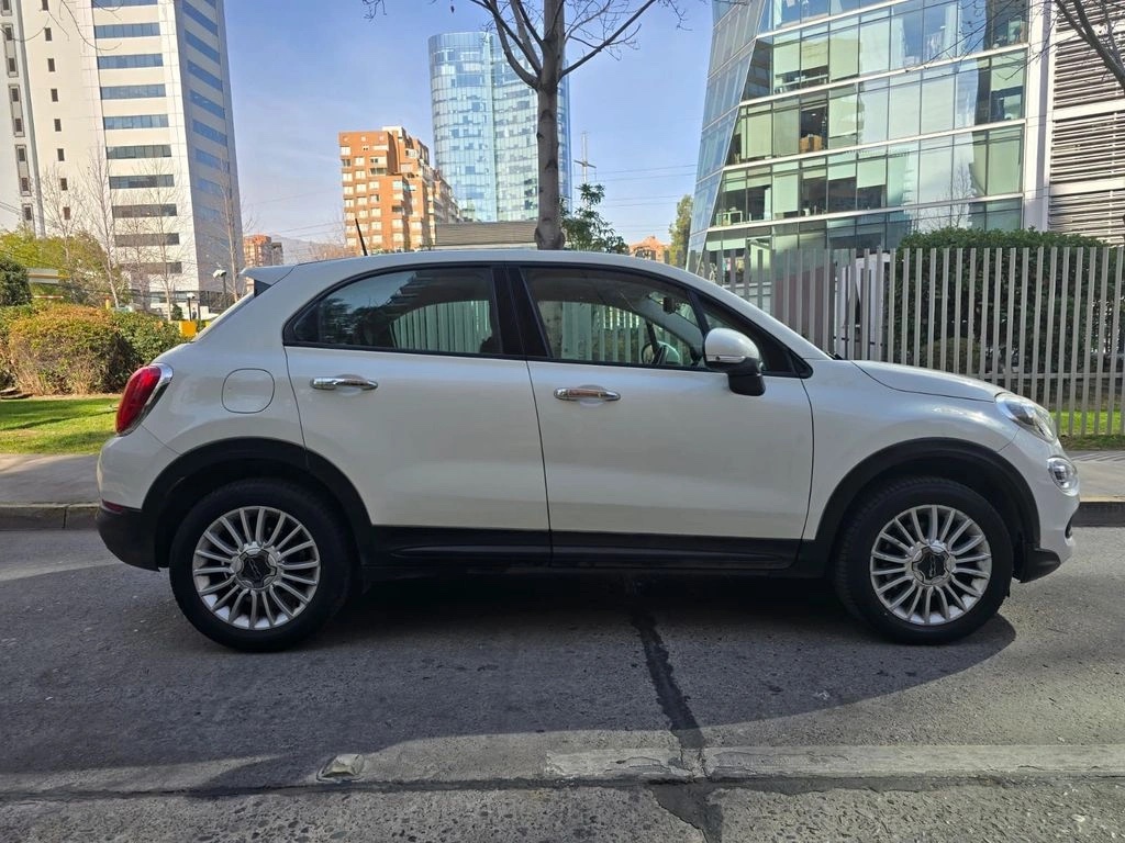 2019 Fiat 500X miniatura 7