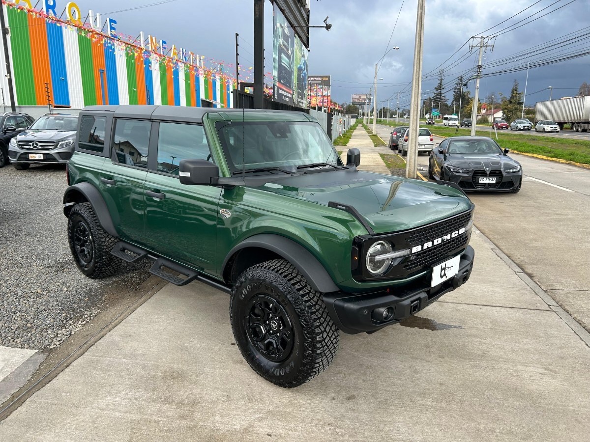 2025 Ford Bronco Wildtrak miniatura 3