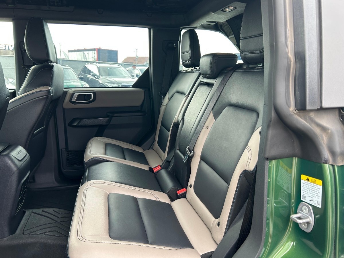2025 Ford Bronco Wildtrak miniatura 9