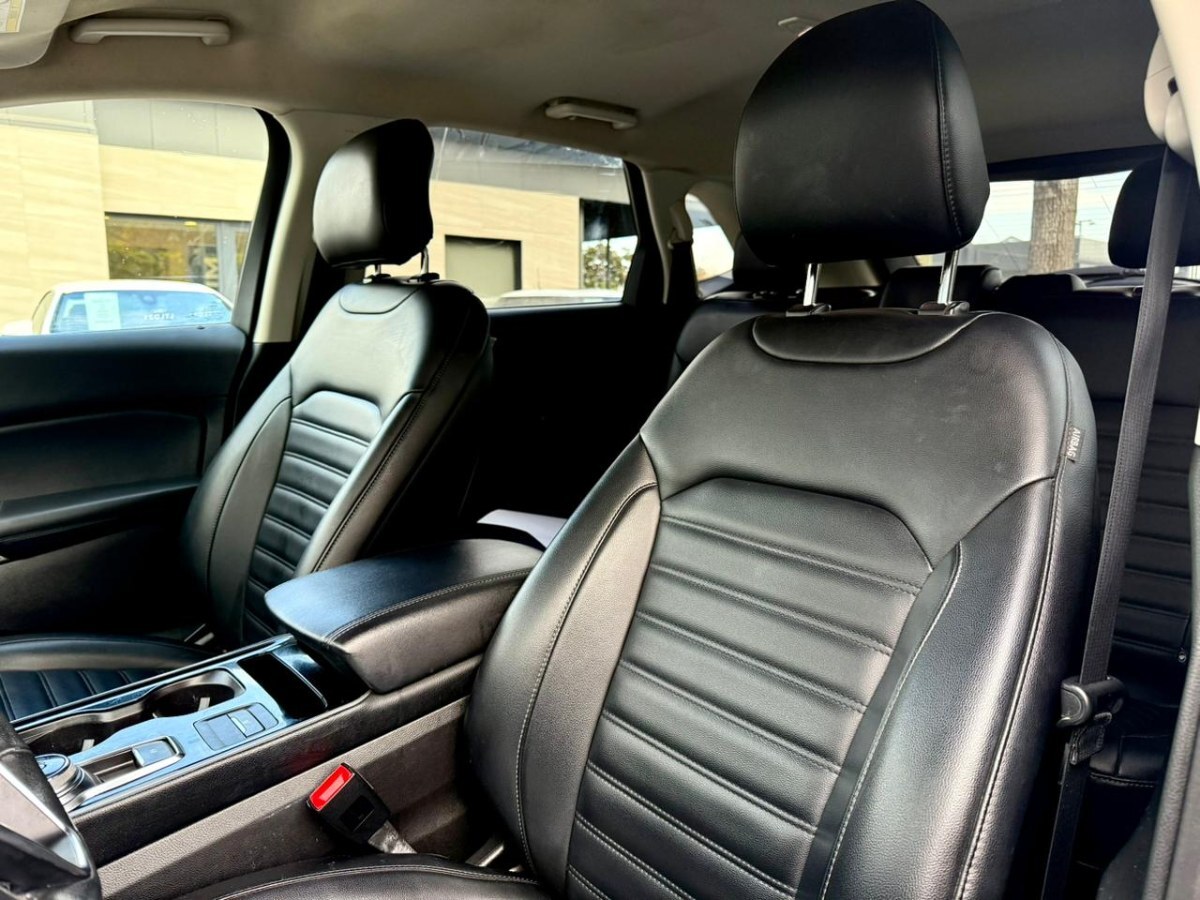 2020 Ford Edge SEL miniatura 10