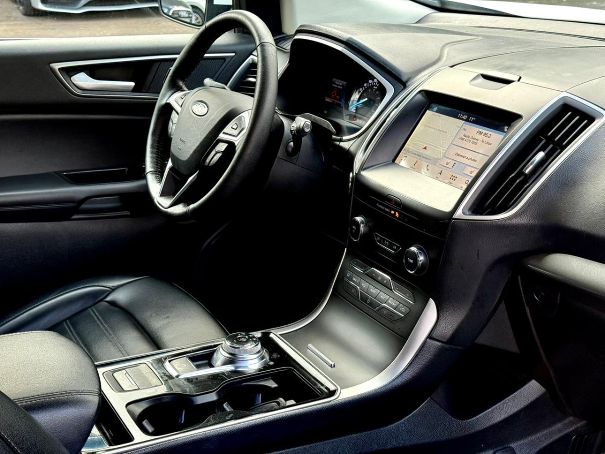 2020 Ford Edge SEL miniatura 9