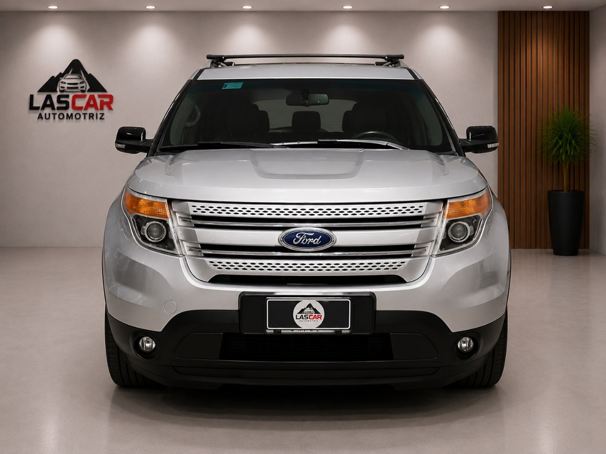 2013 Ford Explorer XLT miniatura 2