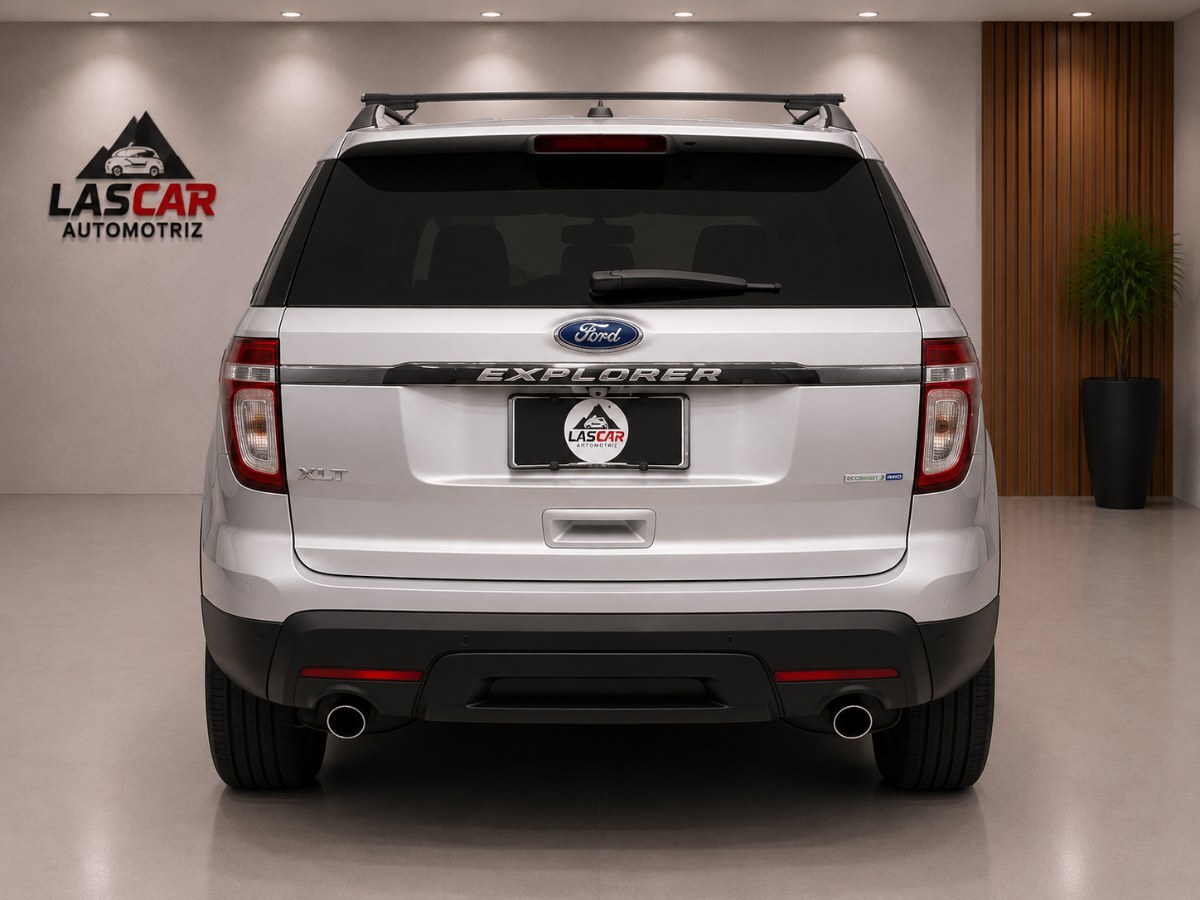 2013 Ford Explorer XLT miniatura 5
