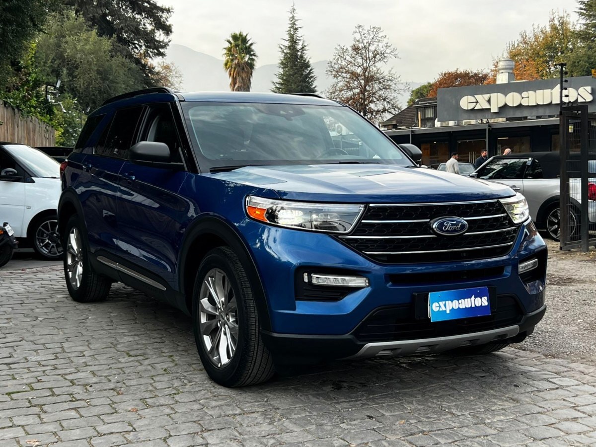 2023 Ford Explorer XLT imagen 1