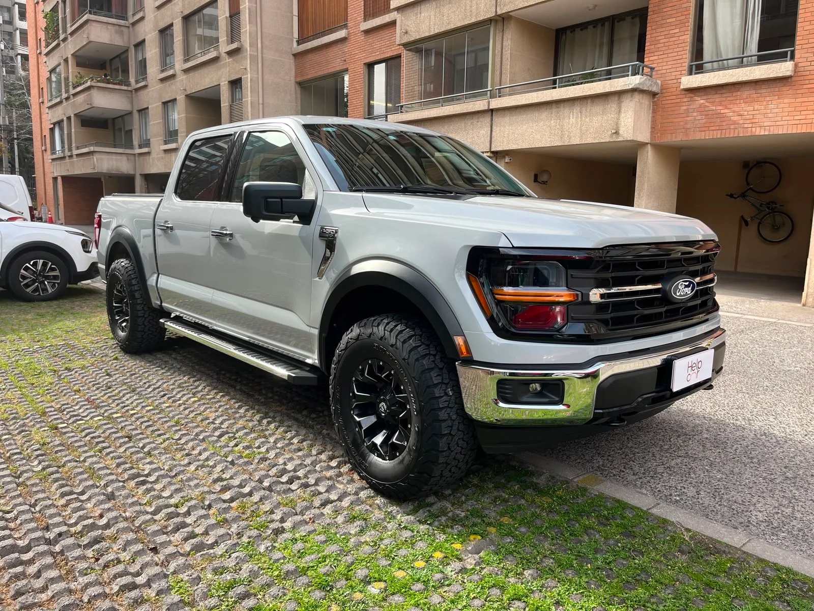 2025 Ford F-150 miniatura 7