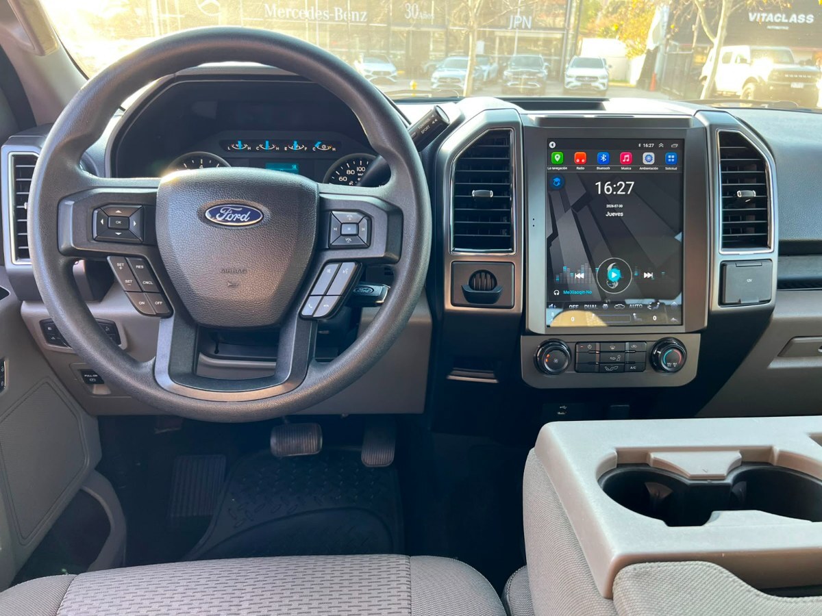 2017 Ford F-150 XLT miniatura 9
