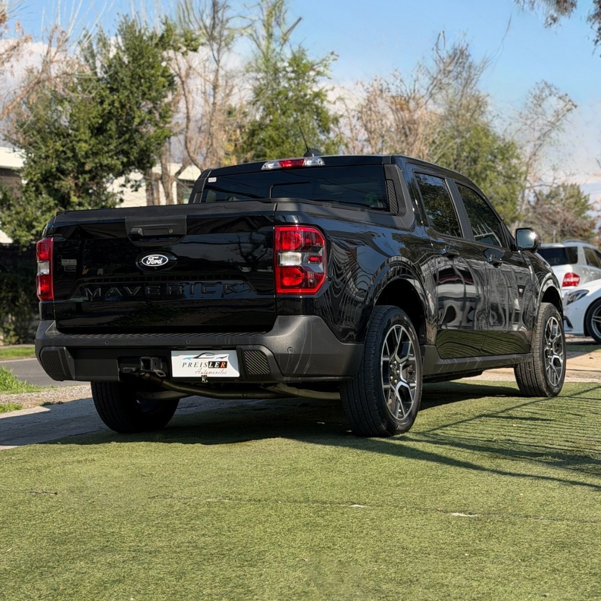 2025 Ford Maverick Lariat 4x4 Hibrido miniatura 4