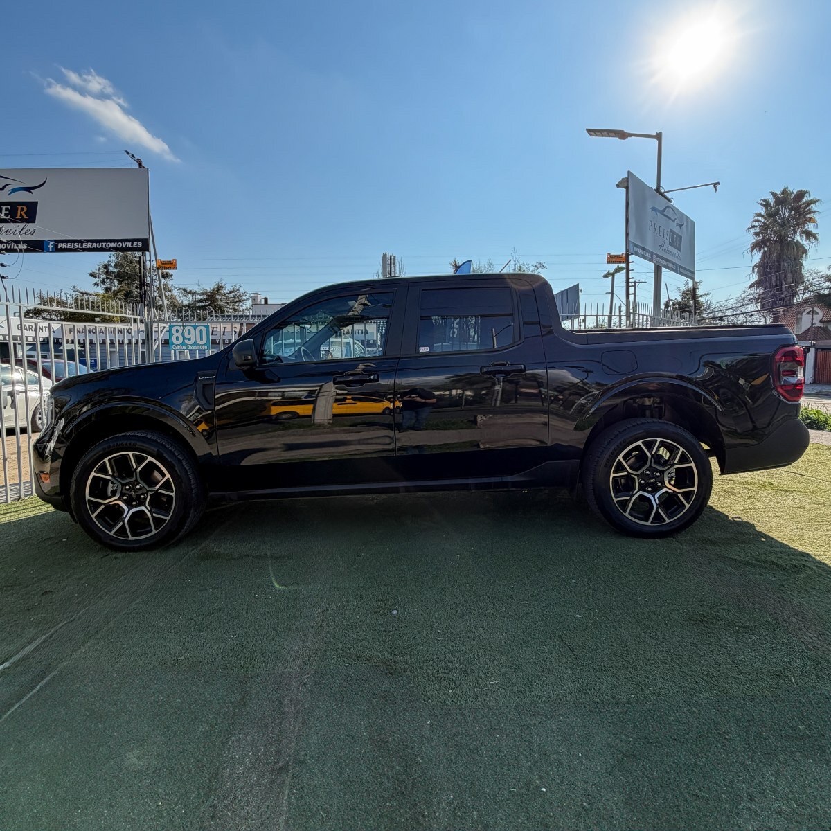 2025 Ford Maverick Lariat 4x4 Hibrido miniatura 7
