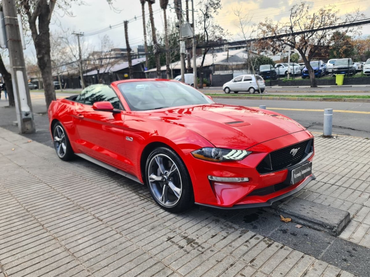2023 Ford Mustang GT miniatura 10