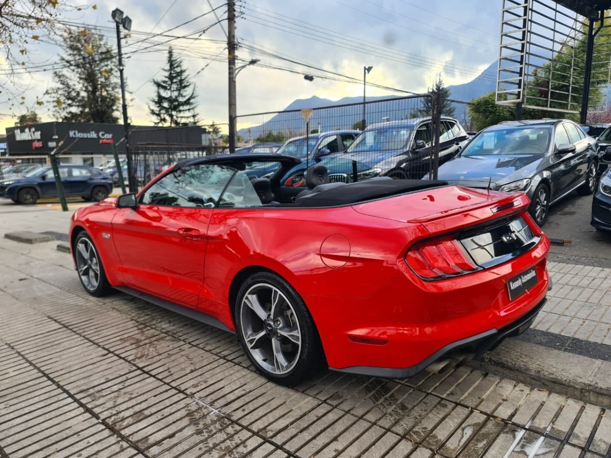 2023 Ford Mustang GT miniatura 11