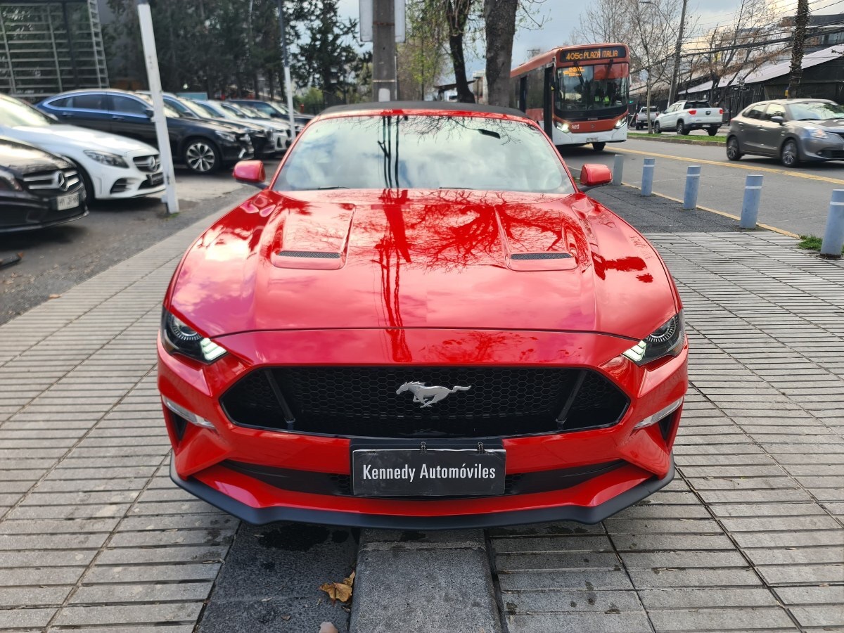 2023 Ford Mustang GT miniatura 7