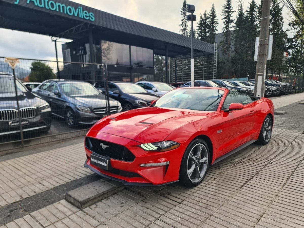 2023 Ford Mustang GT miniatura 9