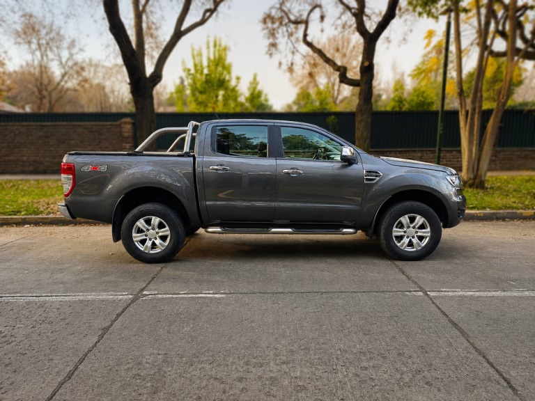 2023 Ford Ranger XLT miniatura 10