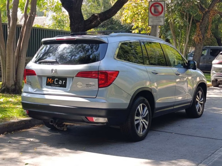 2016 Honda Pilot miniatura 11