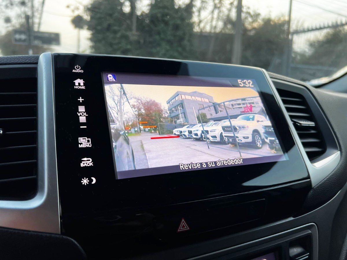2018 Honda Pilot miniatura 10
