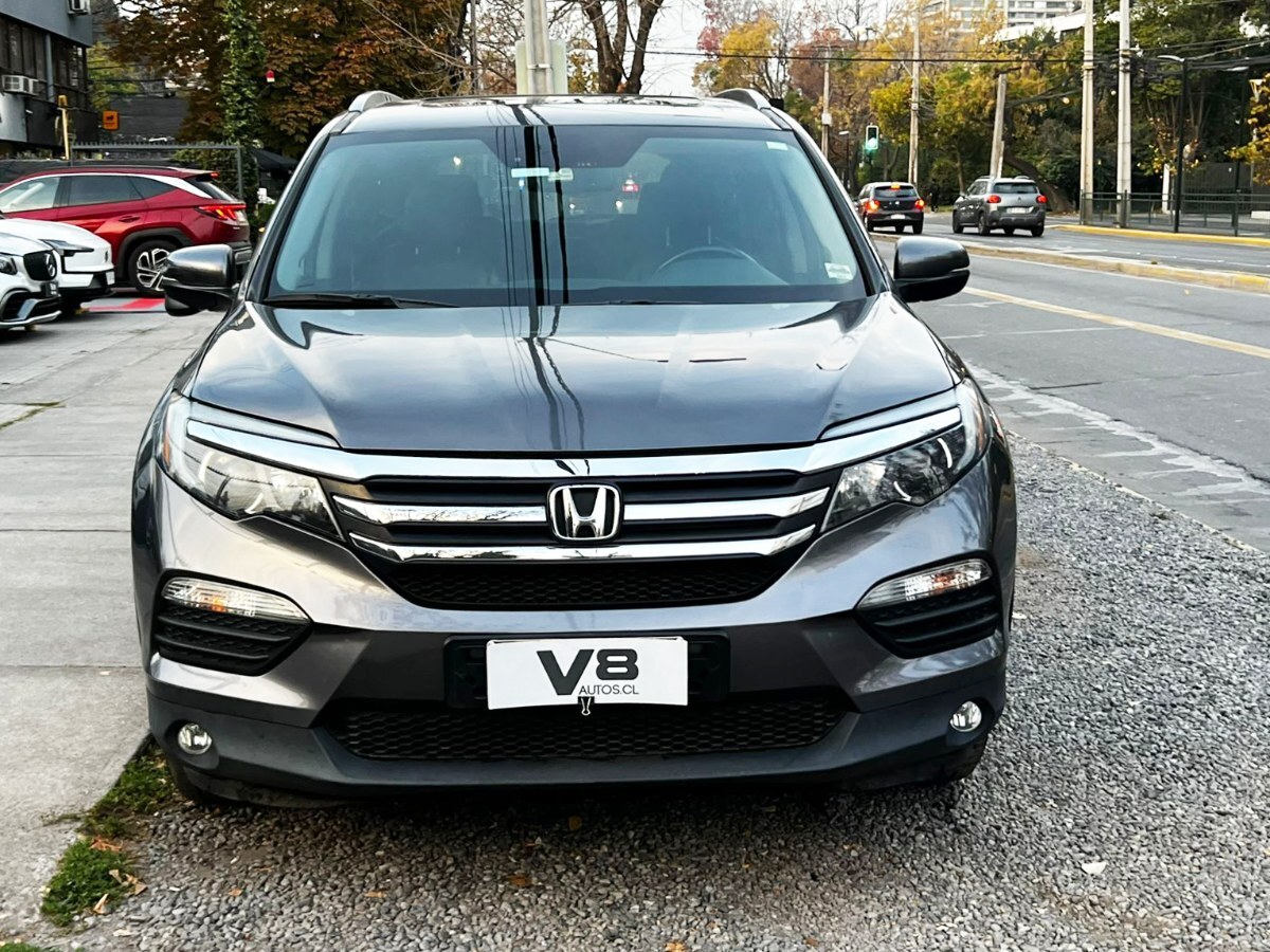 2018 Honda Pilot miniatura 2