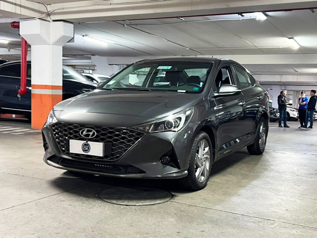 2023 Hyundai Accent miniatura 3