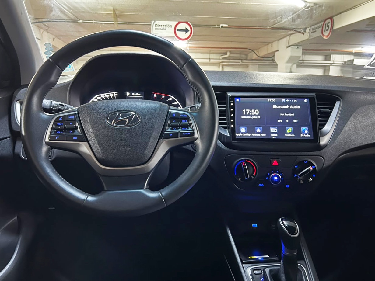 2023 Hyundai Accent miniatura 10