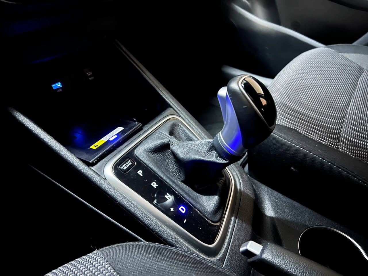 2023 Hyundai Accent miniatura 18