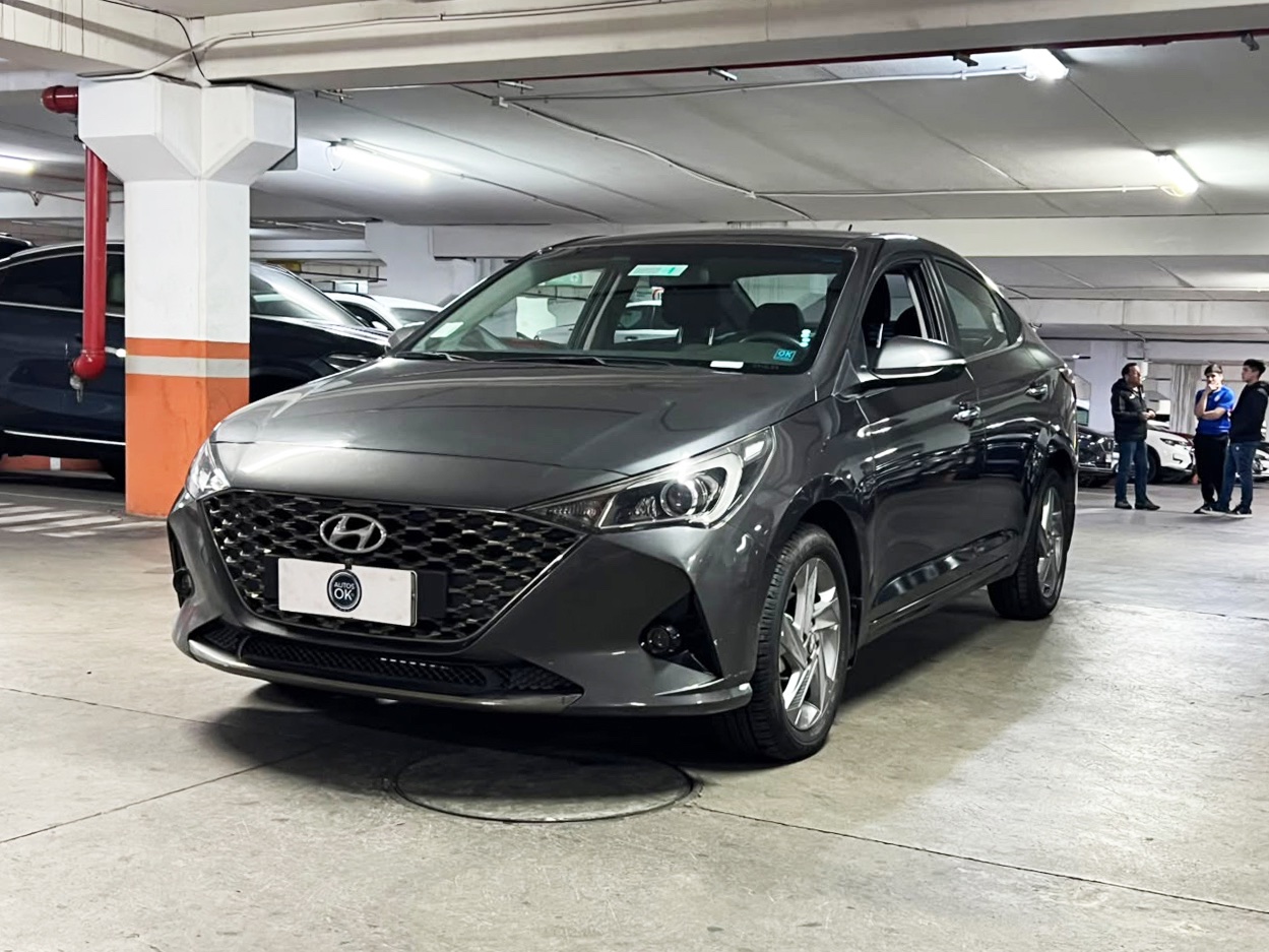 2023 Hyundai Accent miniatura 3